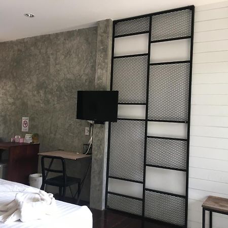 The Pud Dee Hotel Chiang Khan Bagian luar foto