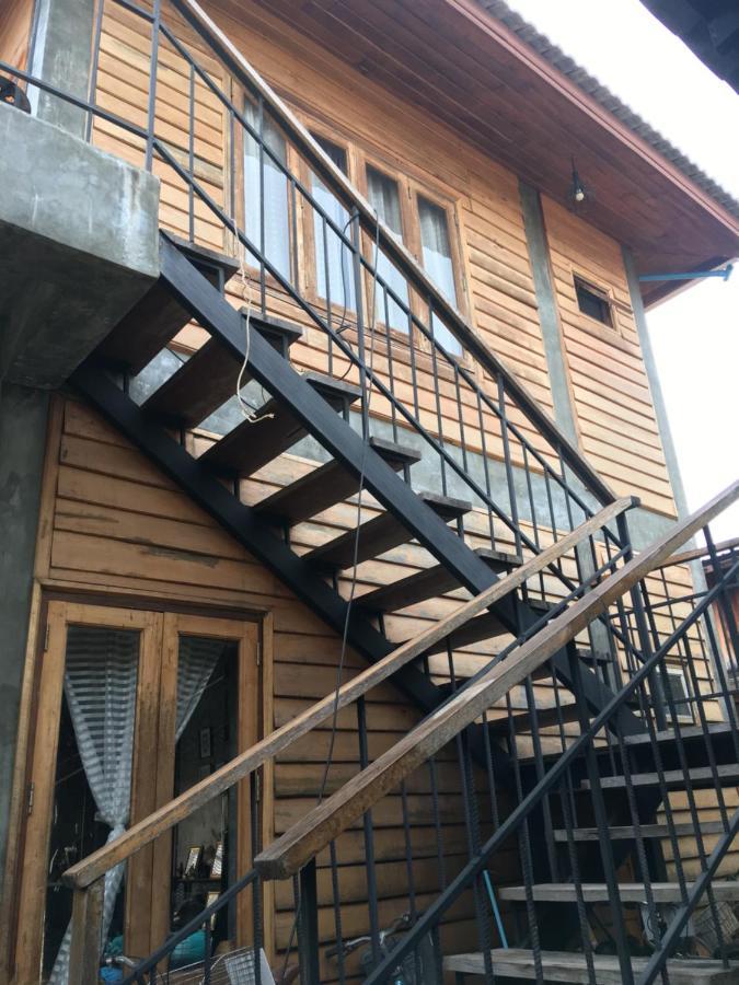 The Pud Dee Hotel Chiang Khan Bagian luar foto
